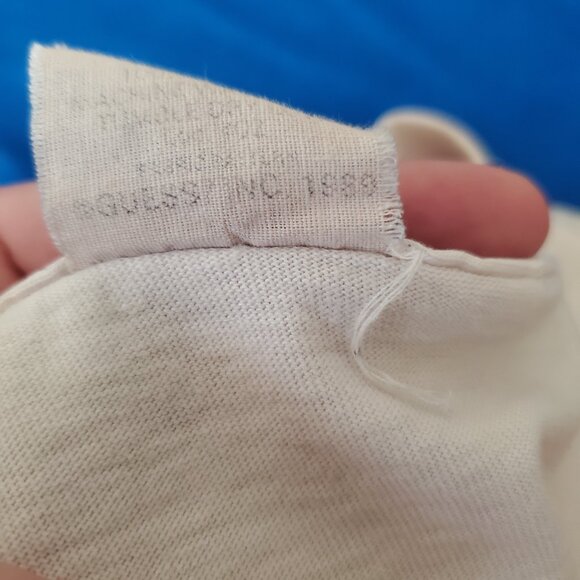 VTG Guess By George Marciano OSFA (XL) Big Logo tshirt - Picture 6 of 11